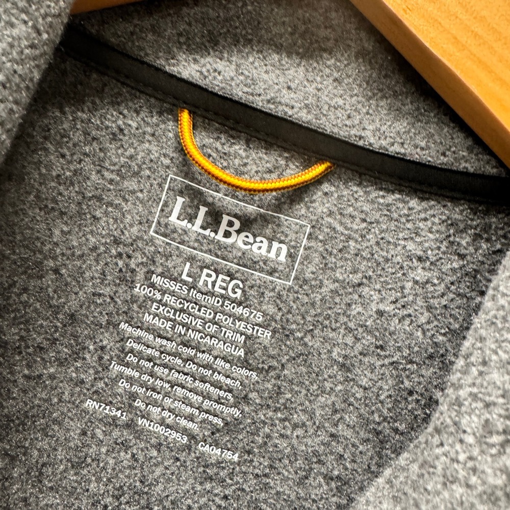 L.L. Bean Vest Womens L Mountain Classic Fleece Gray Outdoor Full Zip Jacket - Picture 2 of 7